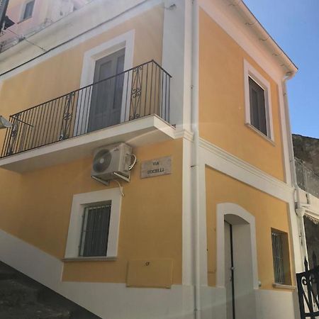 Il Casalino Apartment Pizzo  Extérieur photo